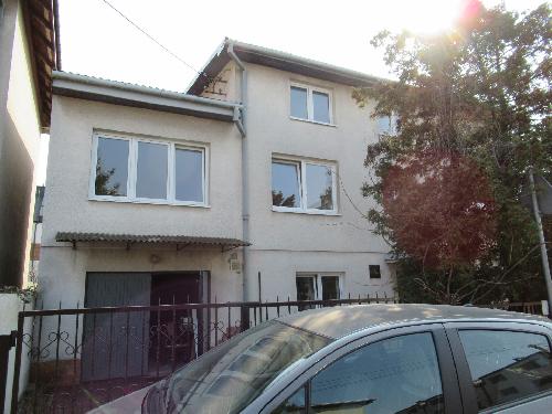 Dom Marki ul. Szkolna 200/250 m2